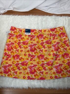 Women's Old Navy Plus Size Floral Knee-Length Stretch Skirt Pixie 3X NWT